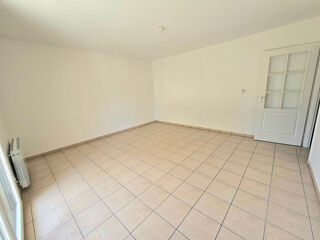  Appartement à louer 3 pièces 69 m²