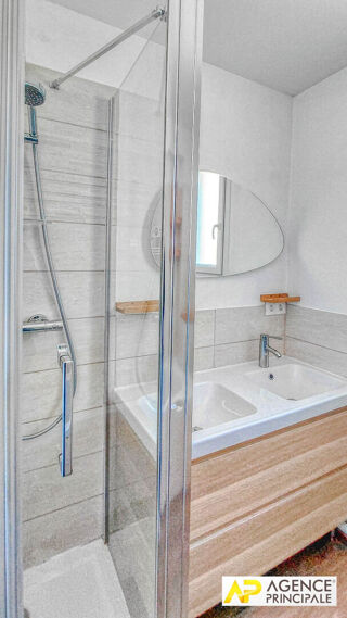  Appartement � vendre 4 pi�ces 88 m�