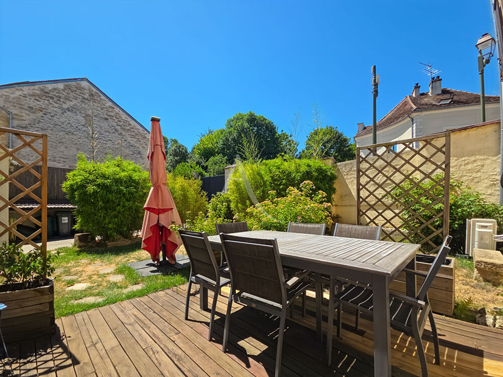 Oinville-sur-montcient - Maison 6 pièce(s) - 142 m²