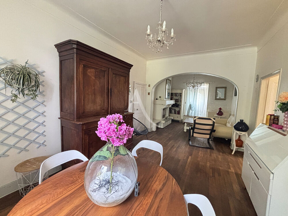 EN VENTE - 2H30 PARIS - COURS LES BARRES - BELLE MAISON 7 CHAMBRES - TERRAIN