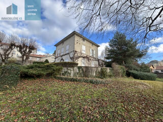  Maison à vendre 10 pièces 255 m²