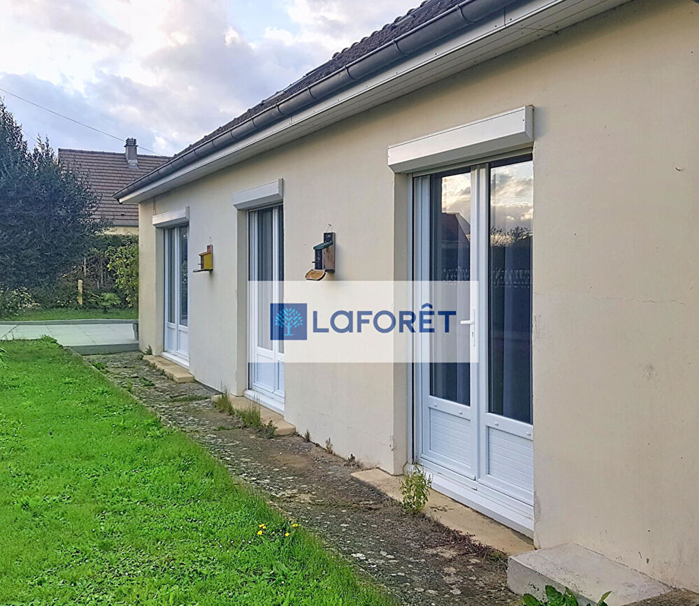 Maison 5 pièces 107 m² · à Saint-Martin-de-May · 107 m² · 249 500 €