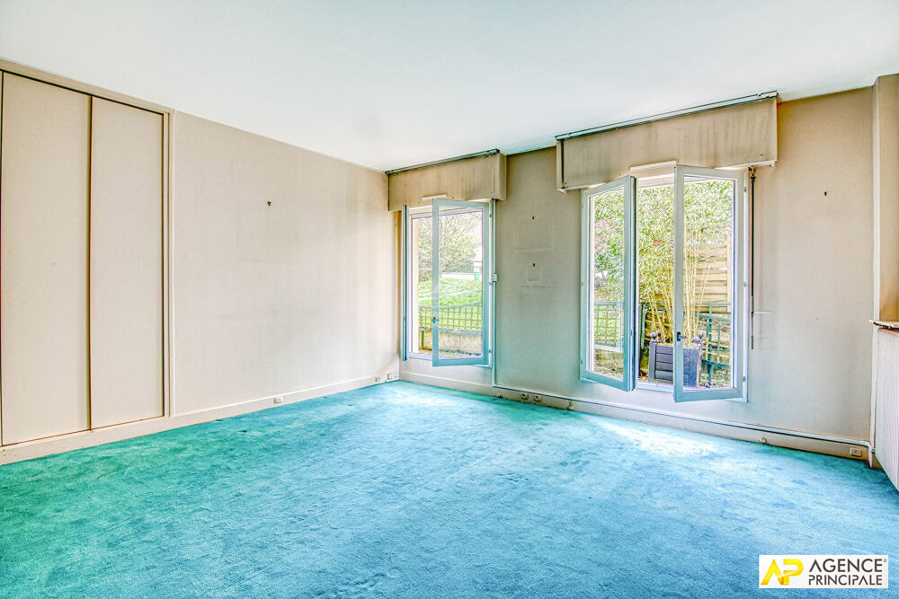 � vendre  Appartement Versailles (78000)