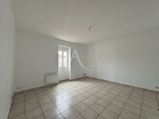  Appartement à louer 2 pièces 53 m²