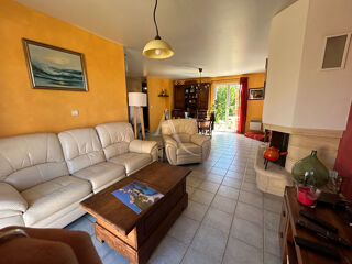  Maison  vendre 6 pices 171 m