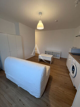 Appartement à louer 1 pièce 22 m²