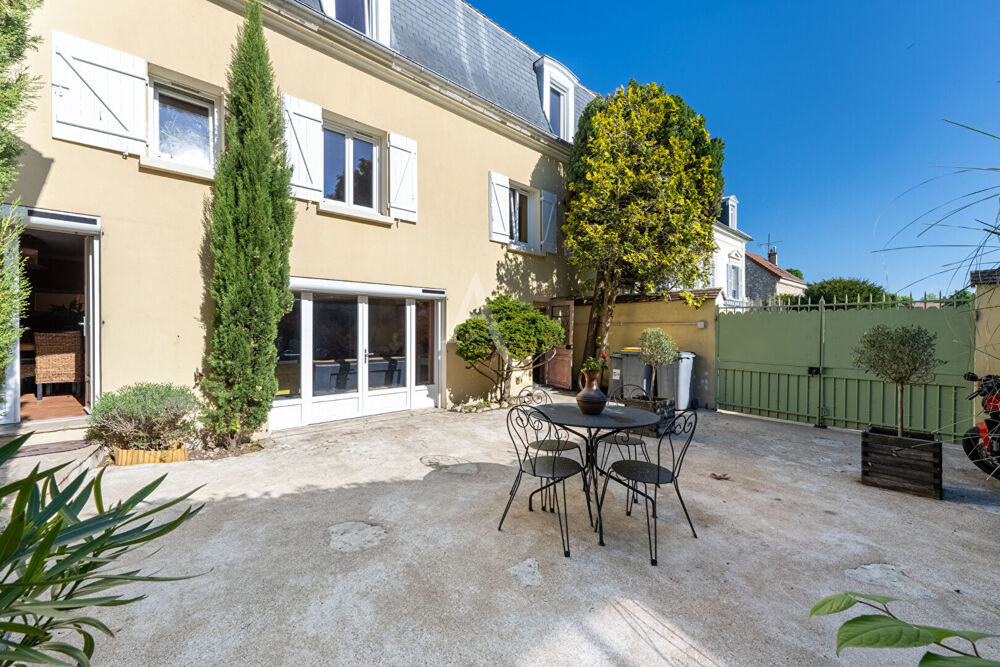Hardricourt - 8 pièce(s) - 186 m² - 5 chambres