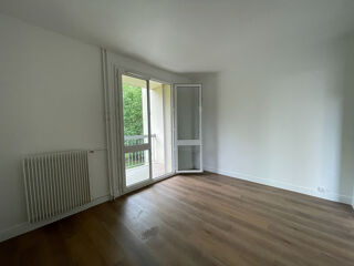  Appartement � louer 4 pi�ces 100 m� Chartres