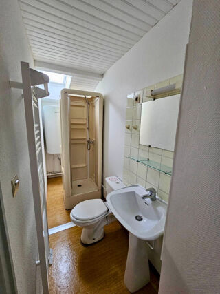  Appartement à louer 2 pièces 29 m²