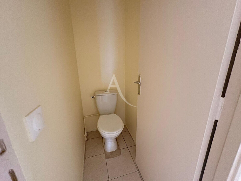 Location Appartement Appartement Ducos 4 pièce(s) 82.03 m2  SUPERBE PEPITE A SAISIR !!!!! Ducos