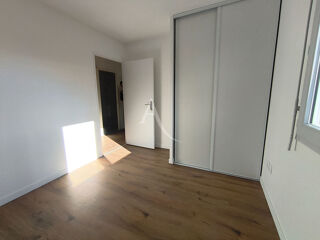  Appartement  vendre 4 pices 80 m