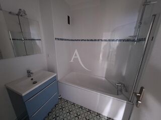  Appartement � louer 4 pi�ces 82 m�