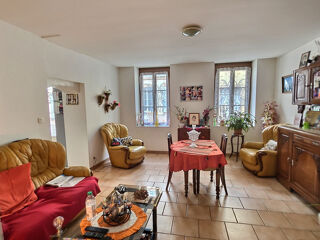  Immeuble � vendre 6 pi�ces 145 m�