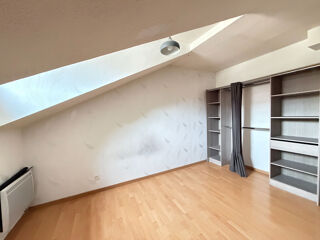  Appartement à louer 3 pièces 58 m²