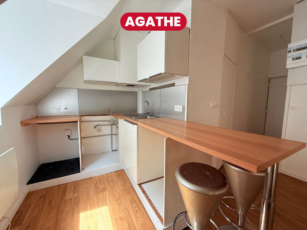 Studio Lille Centre 26.34 m2 - Proximité immédiate des gares (Agathe)