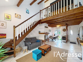 Vente Maison FLEURY - CHARMANTE MAISON 4 CHAMBRES - VERANDA - JARDIN - GARAGE Fleury