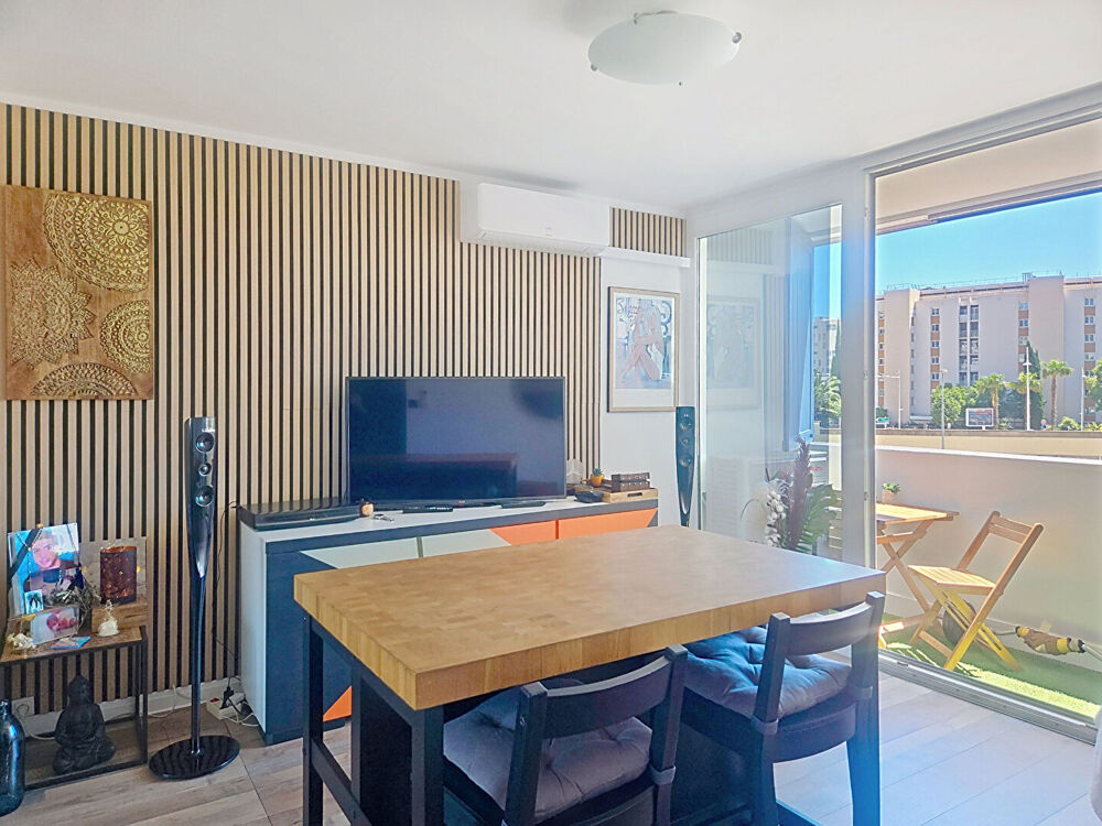 Vente Appartement Mourillon - Port de Plaisance F3 vue mer et place de parking privative Toulon