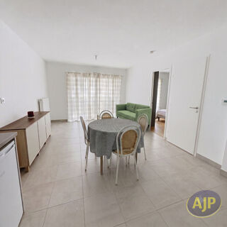  Appartement à louer 2 pièces 43 m²