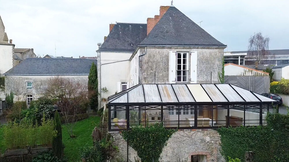 Maison Bourgeoise Le Poire Sur Vie