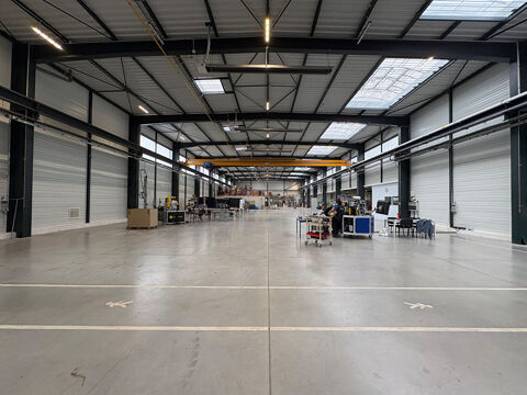   Entrepôt / local industriel à Saint Etienne Du Rouvray de 3 240 m2 