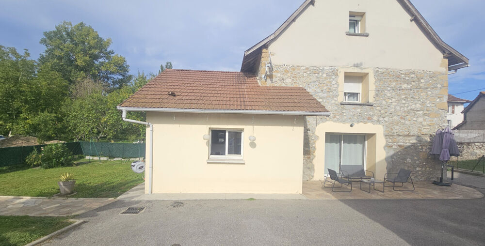 Vente Maison Saint Genix Les Villages - Maison 2 chambres - jardin, cour Saint genix les villages