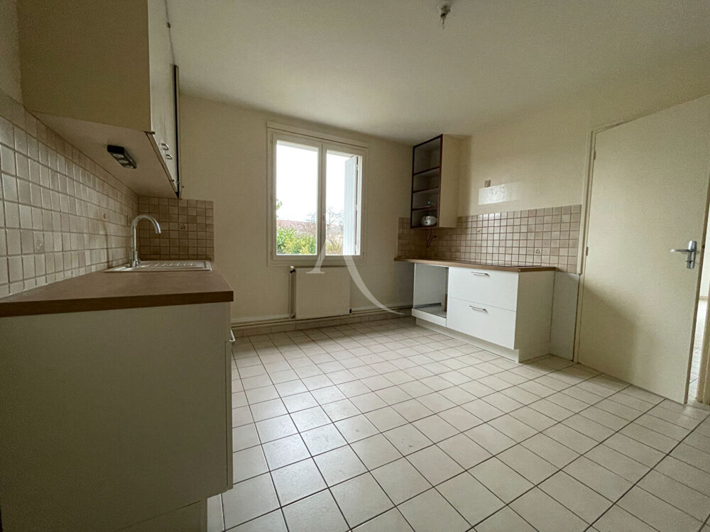 Location Maison Maison plain-pied SAINTES Saintes