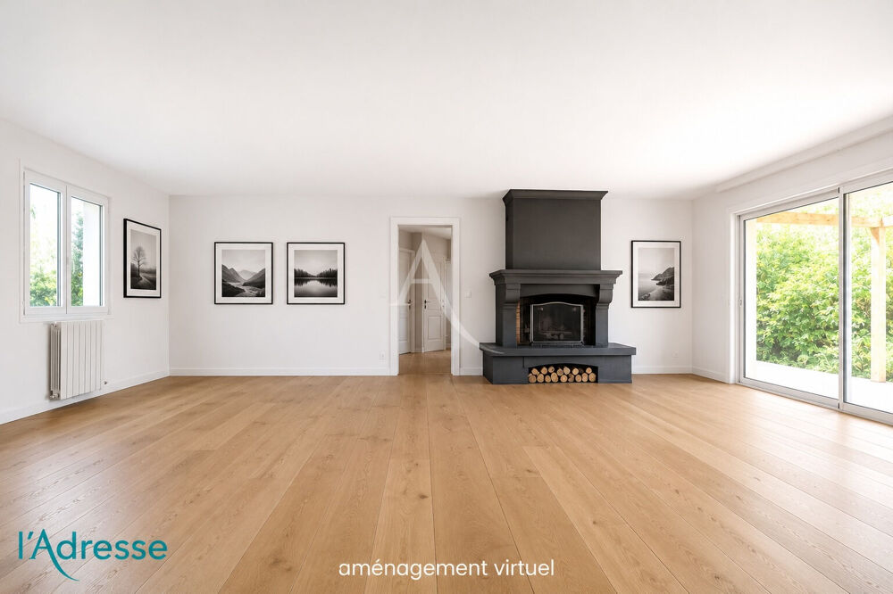 LEOGNAN BOURG - maison contemporaine de plain pied avec double garage
