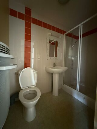  Appartement à louer 3 pièces 38 m²