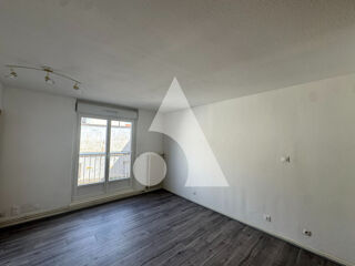  Appartement à louer 2 pièces 30 m²