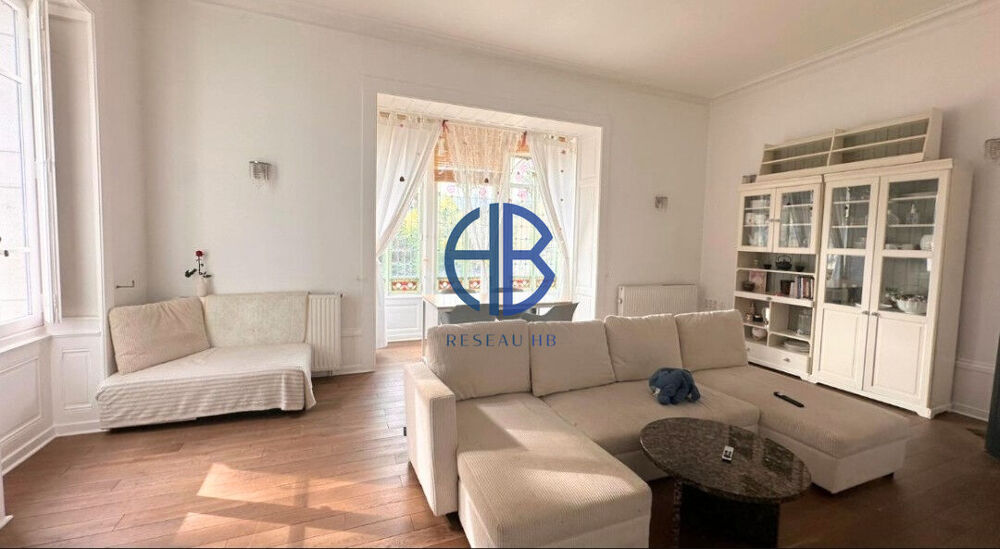 Vente Appartement appartement + combles+ cave + place parking Belley