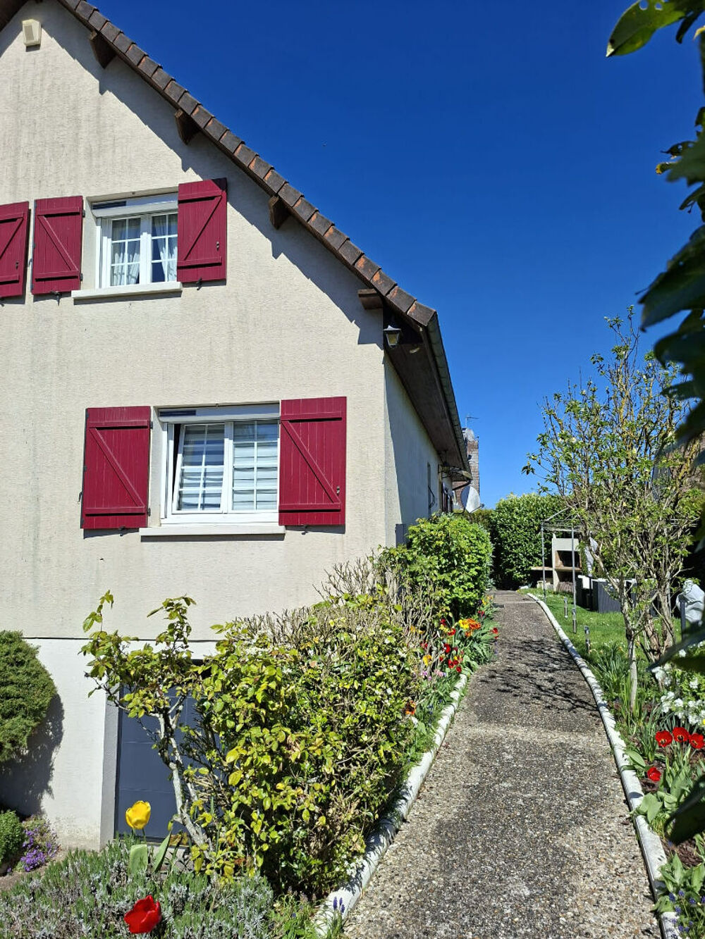 Maison Beauvais 8 pièce(s) 163.79 M²