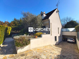  Maison  vendre 11 pices 250 m