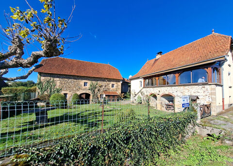   Grande Maison Familiale avec Grange en Pierre Maison - 8 pièce(s) - 180 m²
