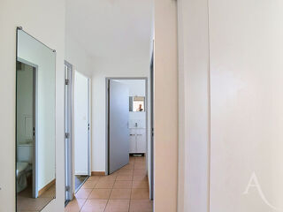  Appartement à louer 3 pièces 63 m²