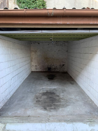  Parking / Garage à louer 12 m²