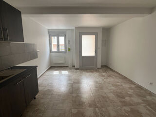  Appartement à louer 2 pièces 40 m²