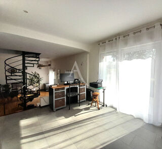  Maison � vendre 11 pi�ces 256 m�