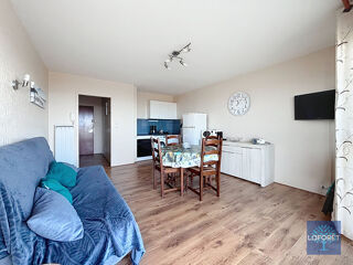  Appartement à louer 1 pièce 27 m²