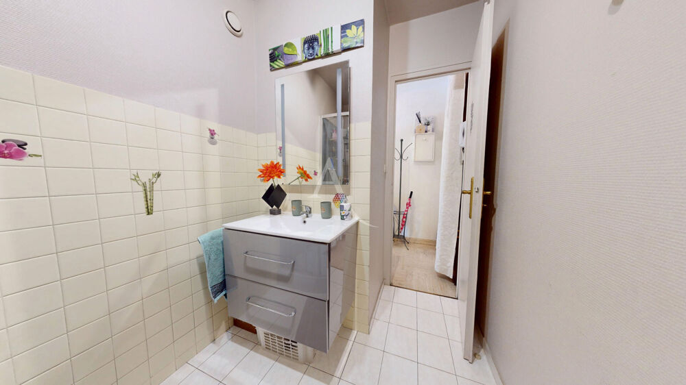 Vente Appartement Appartement Annecy 1 pièce(s) 23 m² - Triangle d'or Annecy