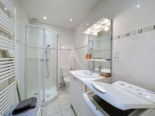  Appartement à louer 3 pièces 55 m²
