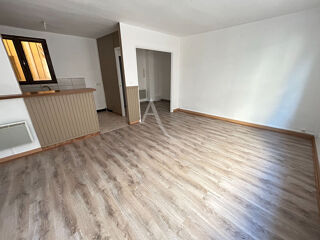  Appartement à louer 3 pièces 66 m²