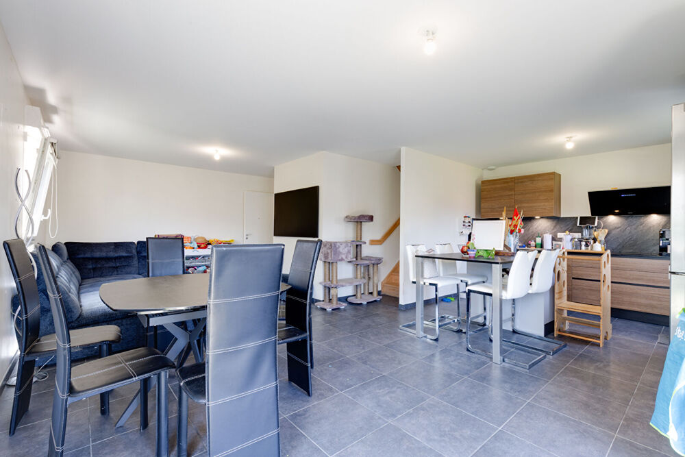 Bel appartement familial en duplex avec jardin 89.07 m²