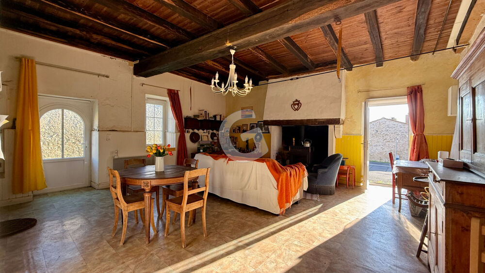 MAISON 4 PIECES - 112M² - À VENDRE À SAINT BENOIST SUR MER