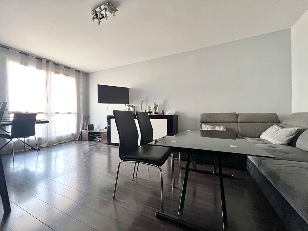 Vente Appartement Alfortville centre-ville - 3 pièces de 63 m2 avec balcon filant et parking Alfortville