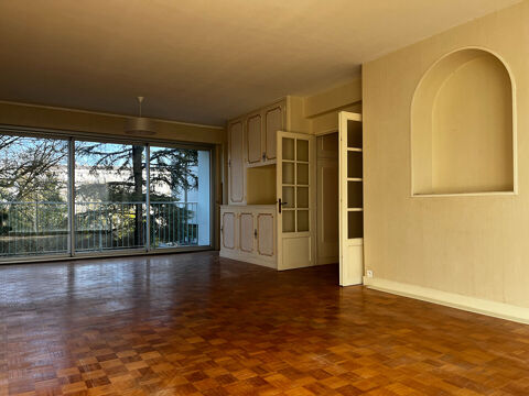  Appartement � louer 5 pi�ces 122 m�