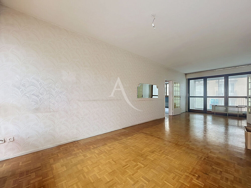 Appartement F3 Metz gare - 2 chambres avec garage et cave