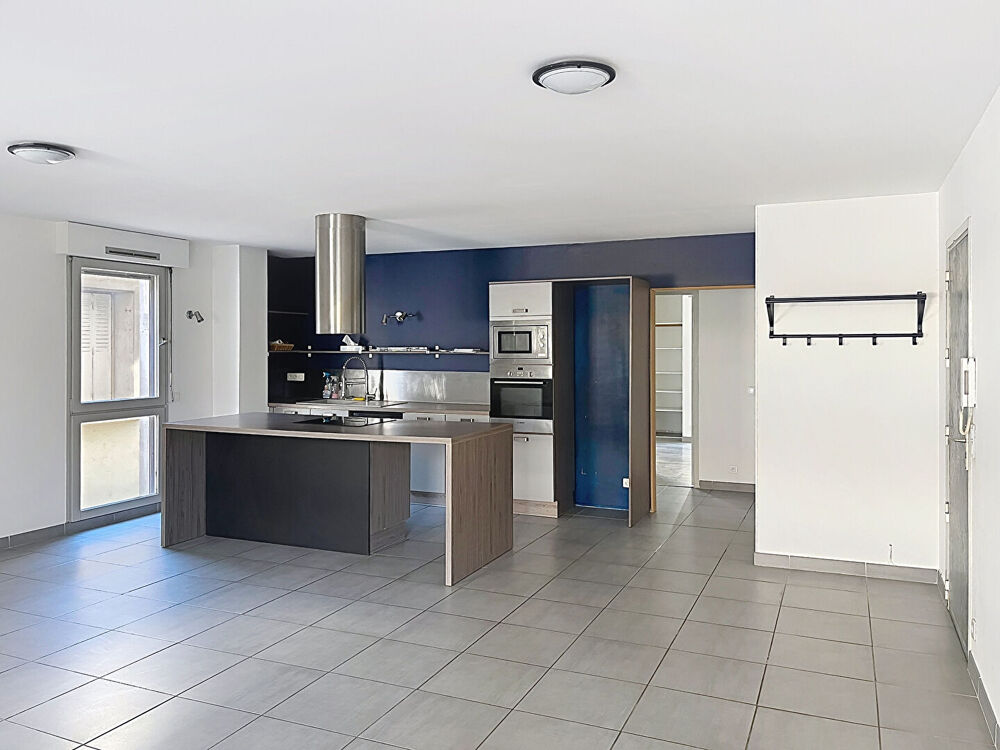 Vente Appartement Appartement Avignon 5 pièce(s) 110.08 m2  ascenseur + parking+ 2 balcons- terrasse Avignon