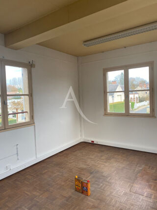  Maison à louer 6 pièces 128 m²