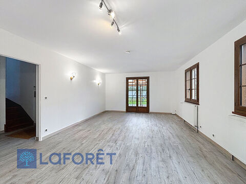  Maison � louer 7 pi�ces 115 m� Crucey villages