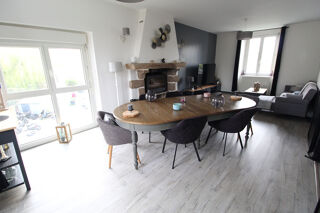  Maison � vendre 9 pi�ces 205 m�